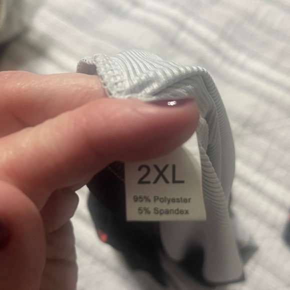 Red Heart Pattern PJ set - Picture 5 of 6